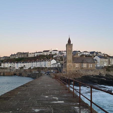 Sun Trap Appartement Porthleven Buitenkant foto