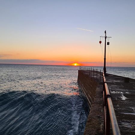 Sun Trap Appartement Porthleven Buitenkant foto