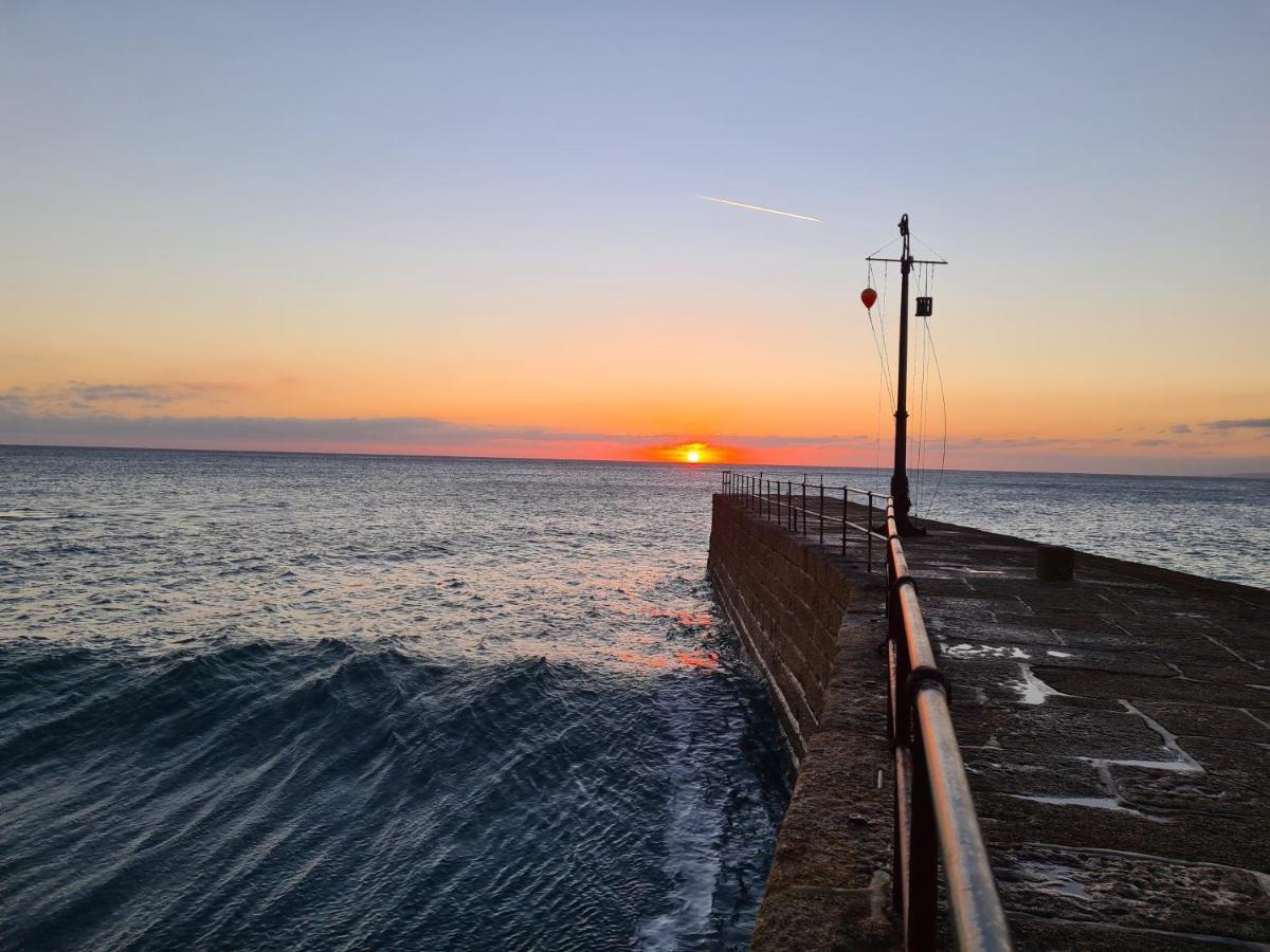 Sun Trap Appartement Porthleven Buitenkant foto